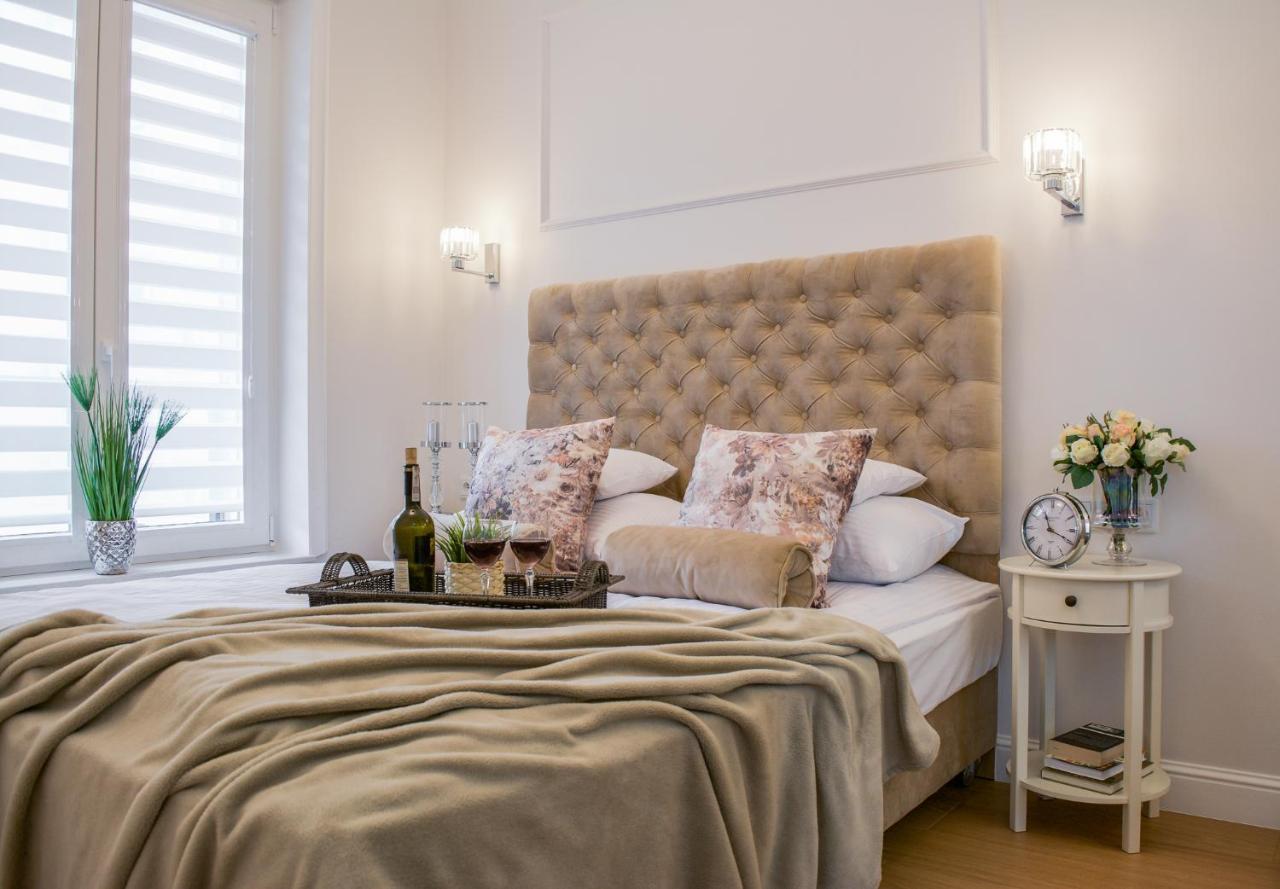 Warsaw Seasons By Alluxe Boutique Apartments Ngoại thất bức ảnh