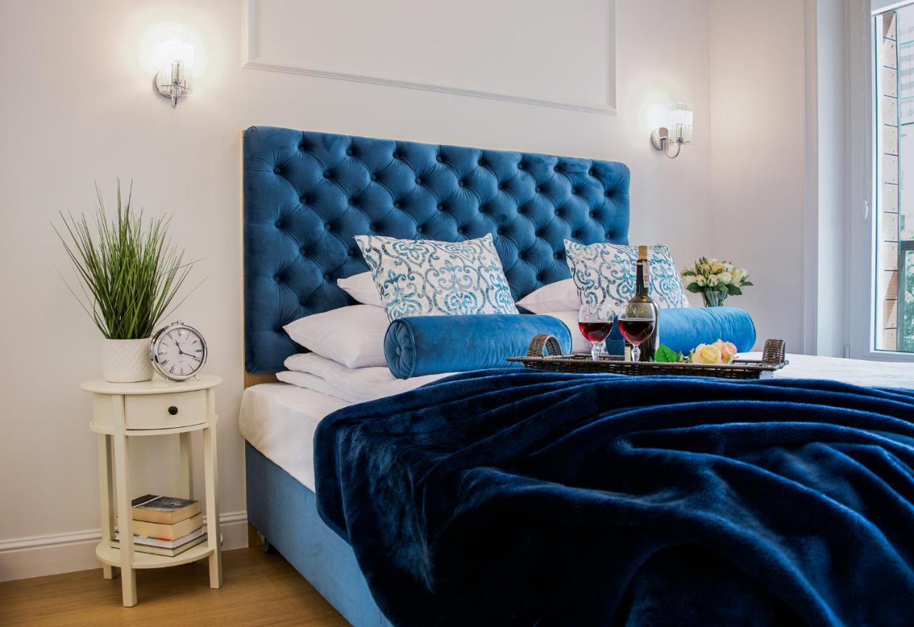 Warsaw Seasons By Alluxe Boutique Apartments Ngoại thất bức ảnh