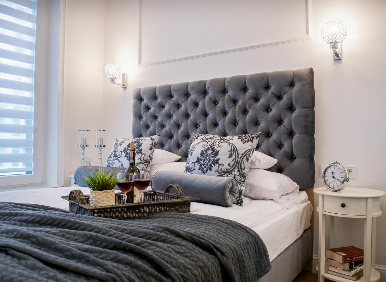Warsaw Seasons By Alluxe Boutique Apartments Ngoại thất bức ảnh
