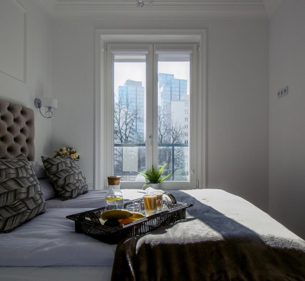 Warsaw Seasons By Alluxe Boutique Apartments Ngoại thất bức ảnh