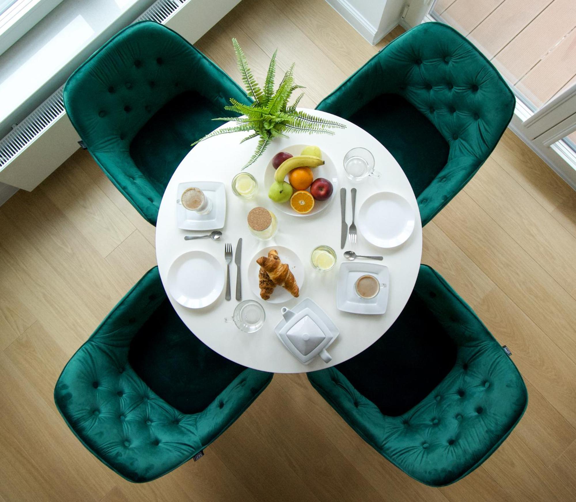 Warsaw Seasons By Alluxe Boutique Apartments Phòng bức ảnh
