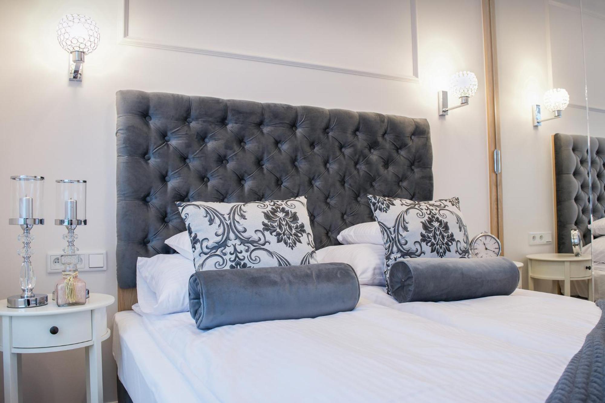Warsaw Seasons By Alluxe Boutique Apartments Ngoại thất bức ảnh